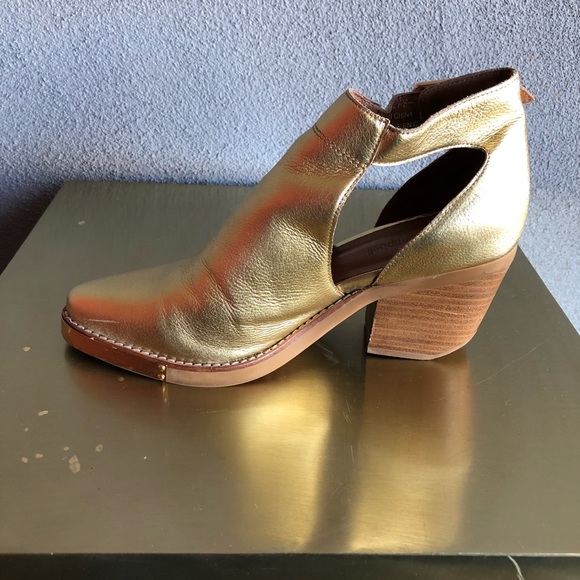 Jeffrey Campbell Gold Ankle Boots - Picture 2 of 5